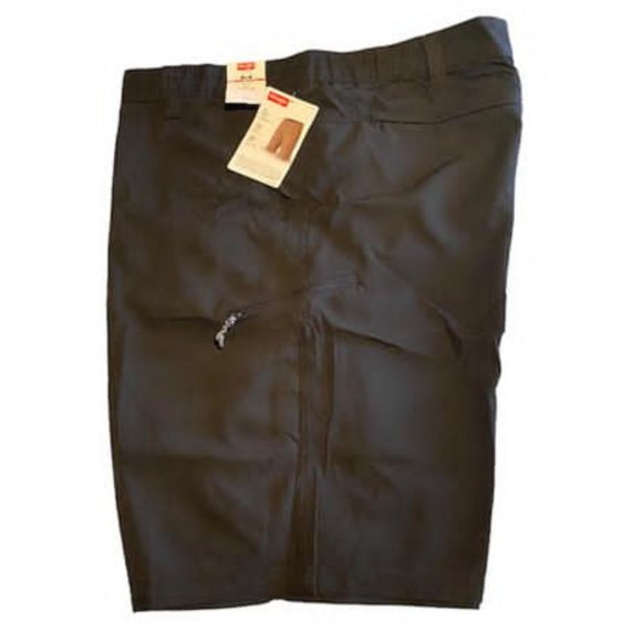 Wrangler negro perforado... pantalón corto utilitario de ajuste relajado-48 - Picture 1 of 8